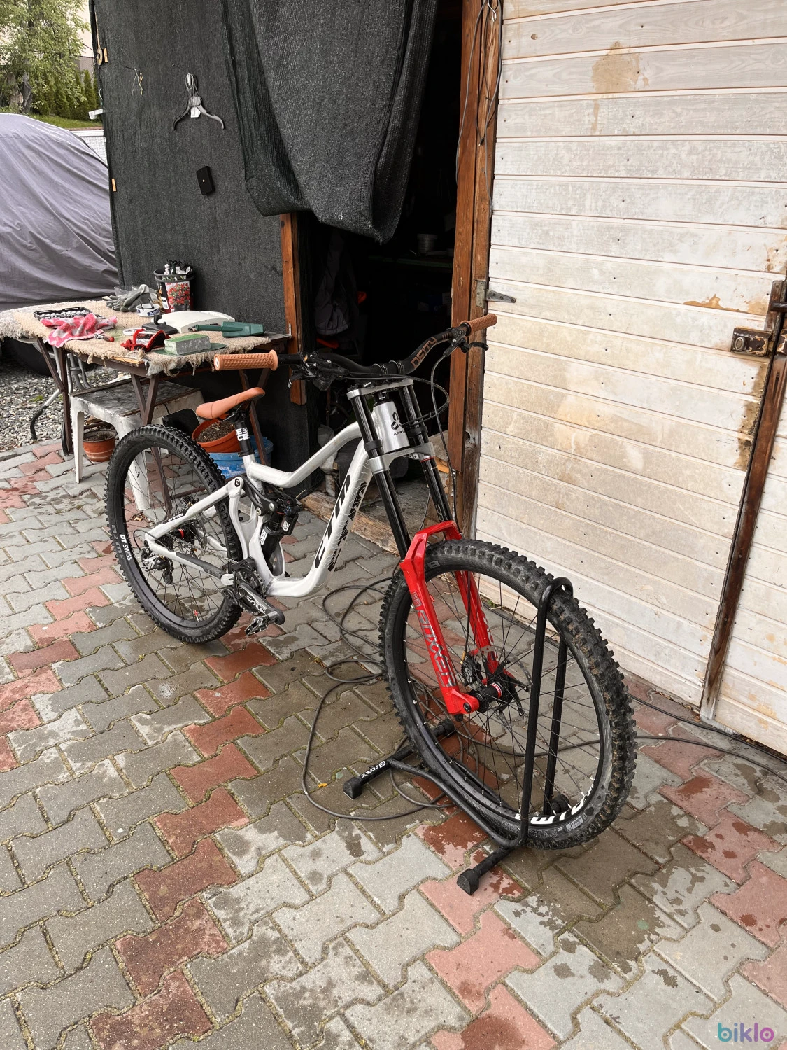 2. Ctm mons race downhill