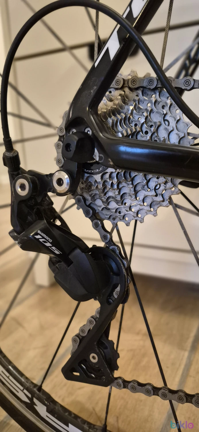 7. Cursieră Giant TCR 2, carbon, L