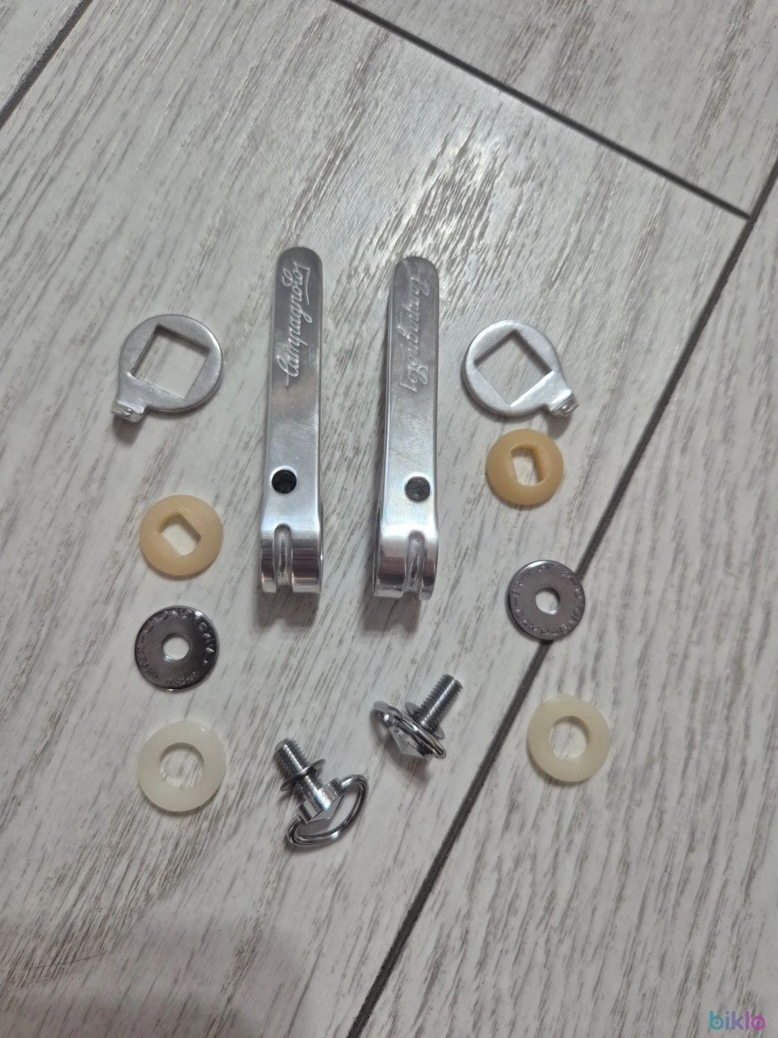1. Set Manete Schimbator Bicicleta Campagnolo Victory Triomphe NOS Vintage