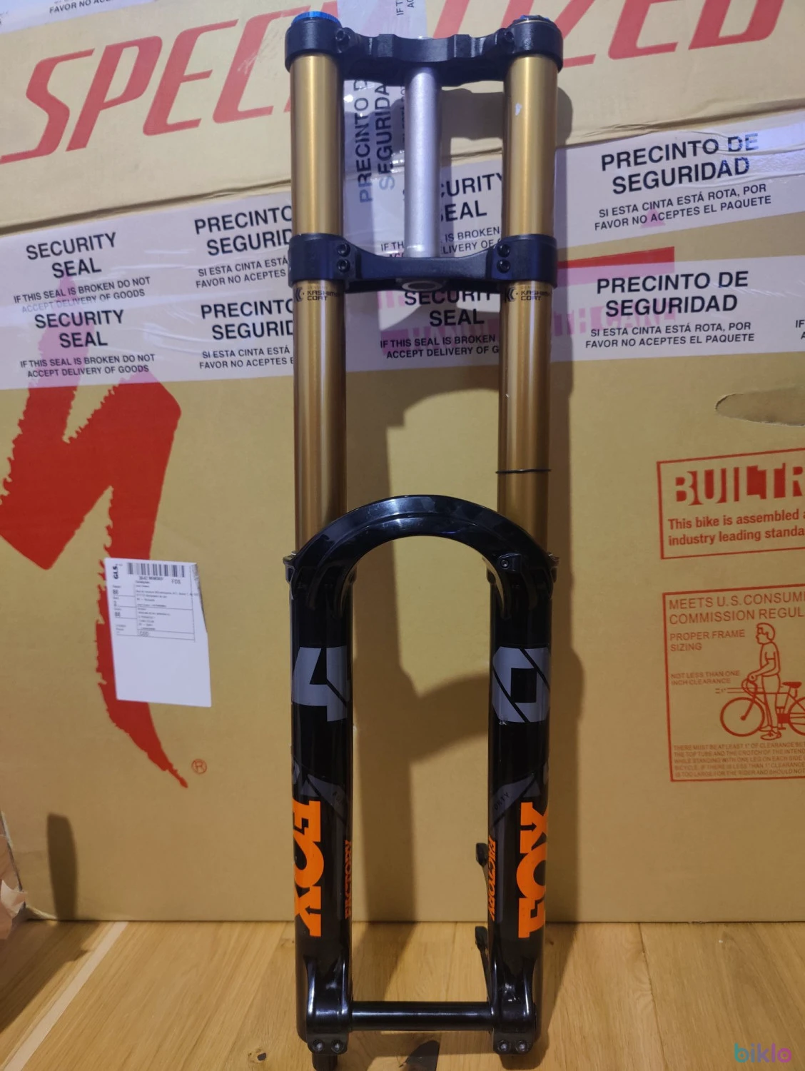 1. FOX 40 Factory 2021 27.5" Stare foarte buna