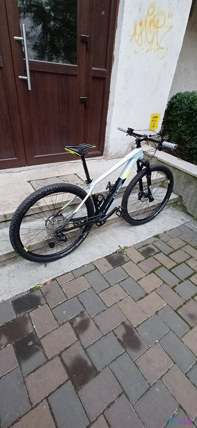 4. Cube carbon