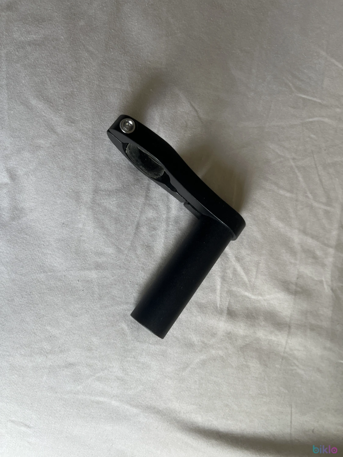 1. Suport Universal 31.8mm - GPS, Headlight Mount