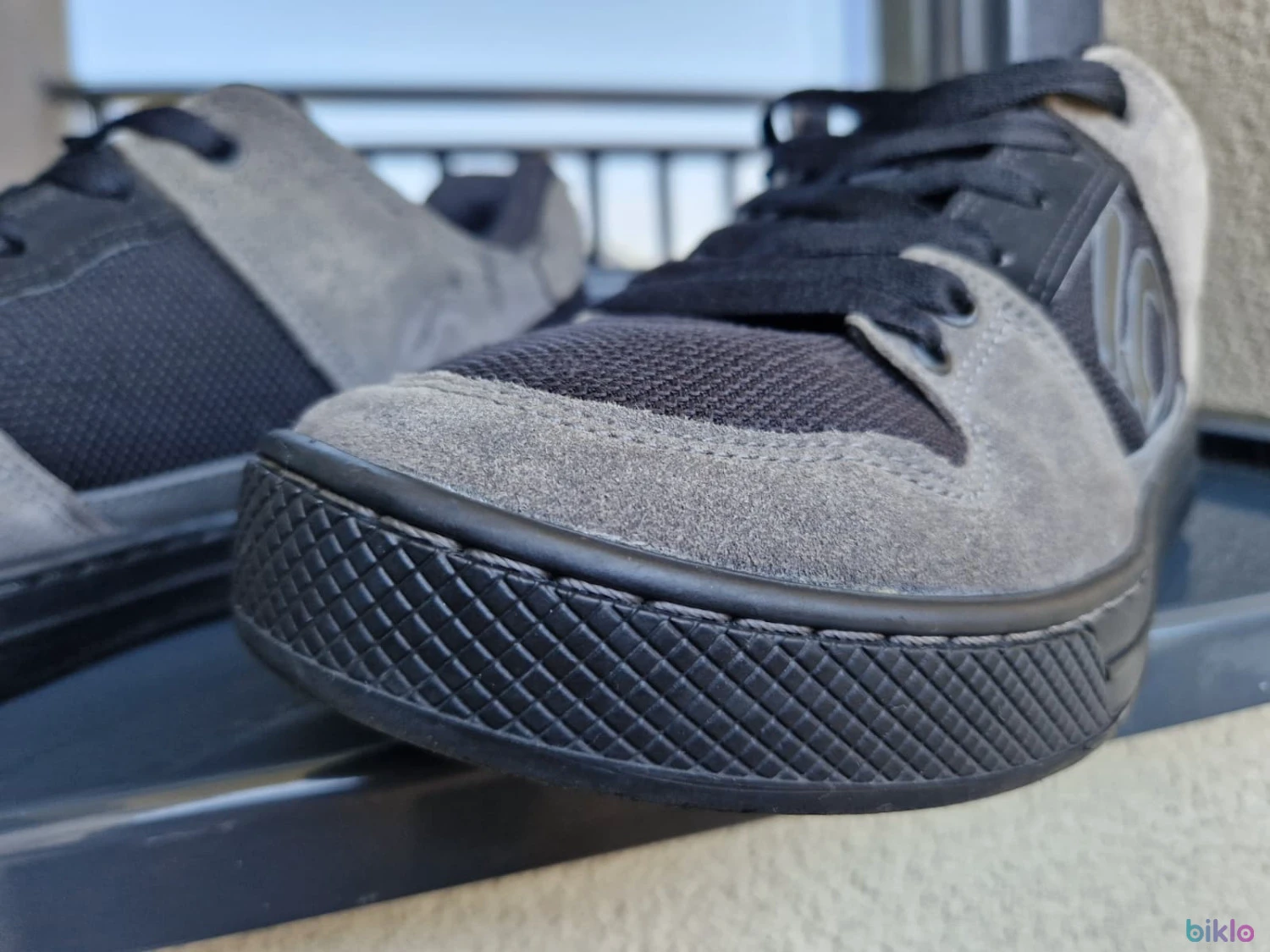 7. Pantofi Five Ten Freerider, grey/black/grey