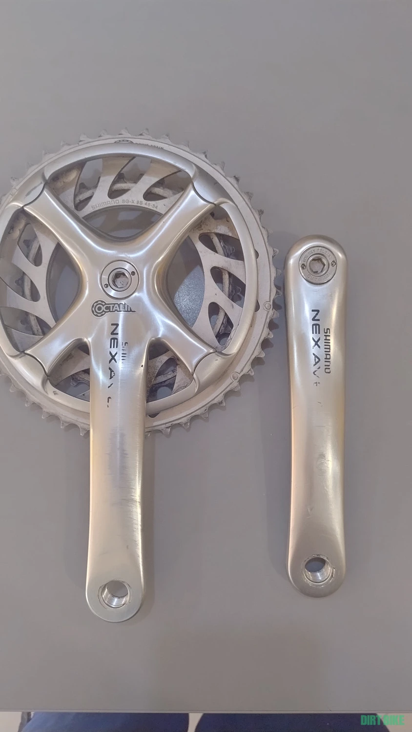 2. Schimbãtor fatã Shimano SPCM cu maneta sí angrenaj