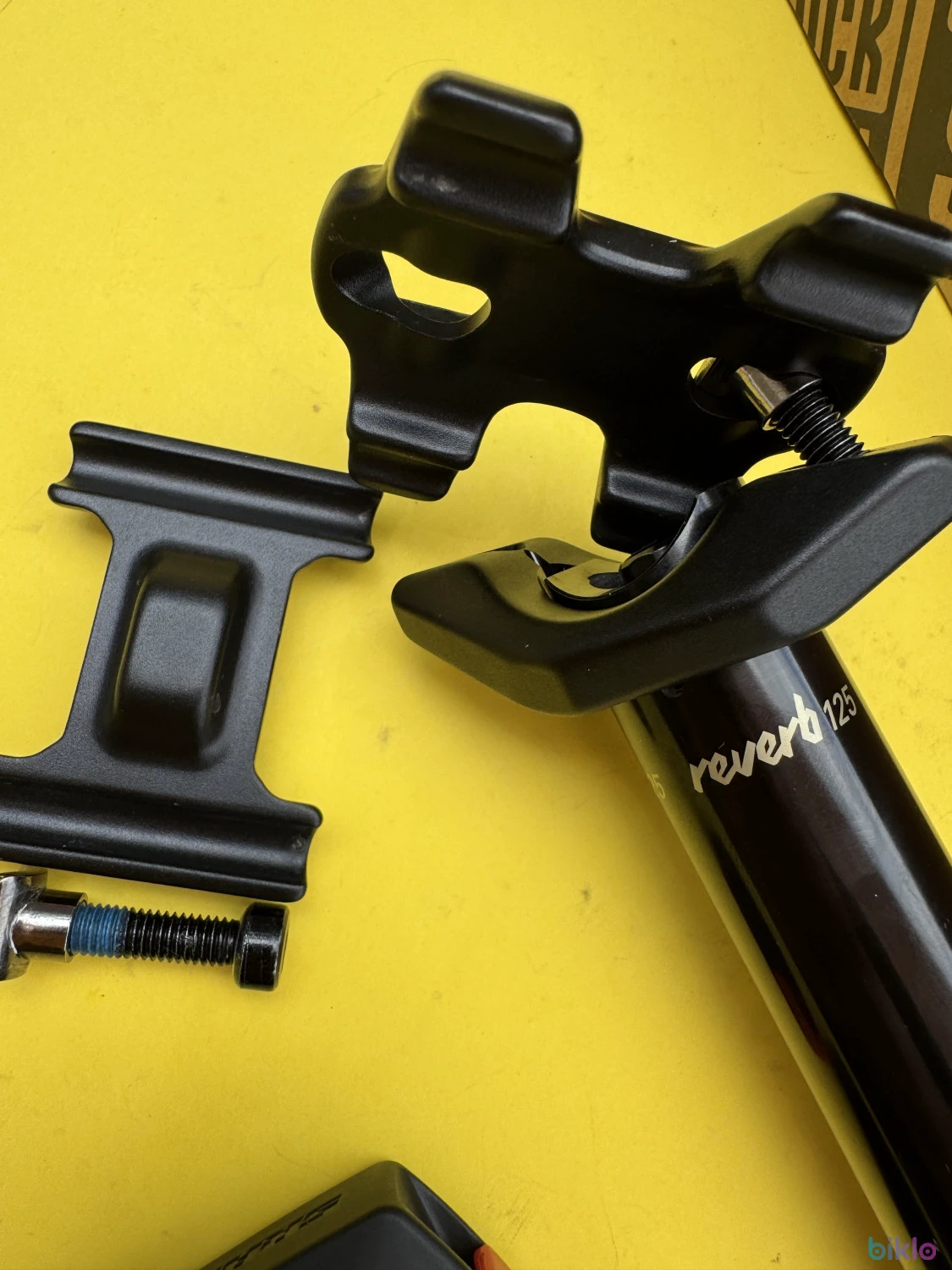 4. ROCKSHOX Tija Reverb AXS 31,6x125 cursa