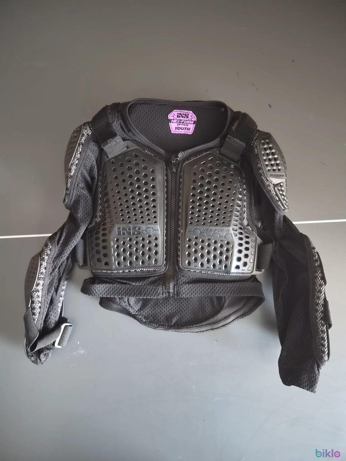 1. IXS Hex Pull-over Upper Body Protective Kids