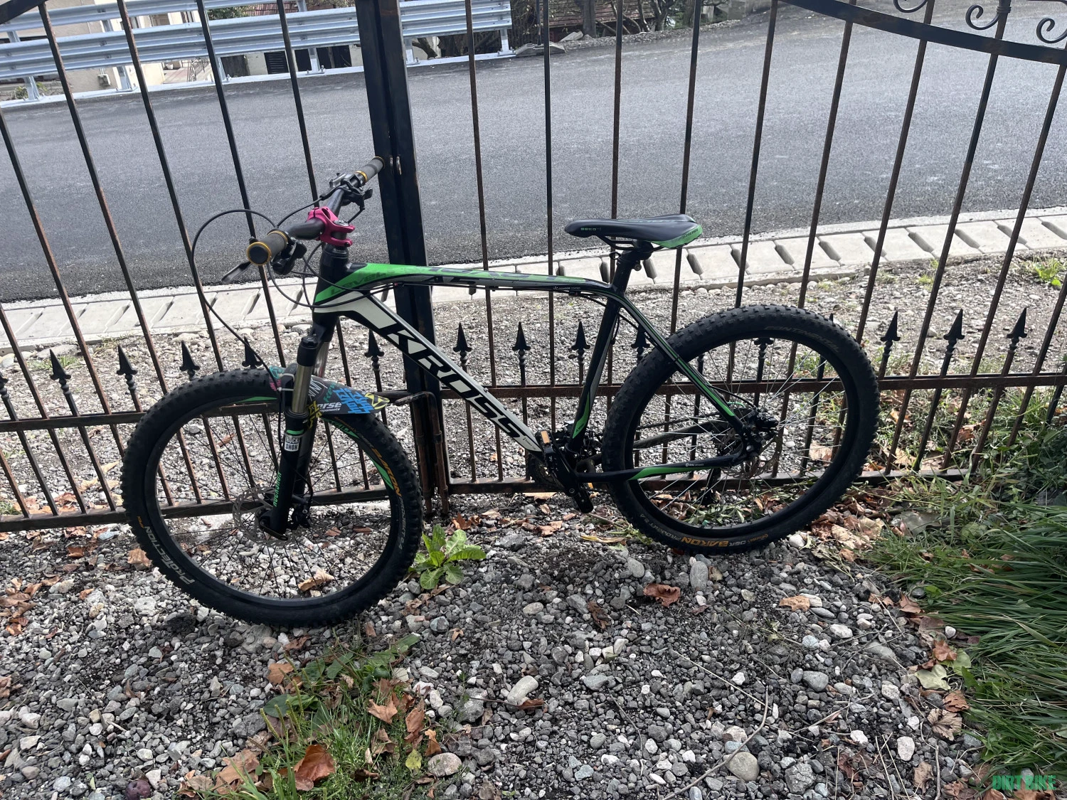 1. Bicicleta MTB Kross