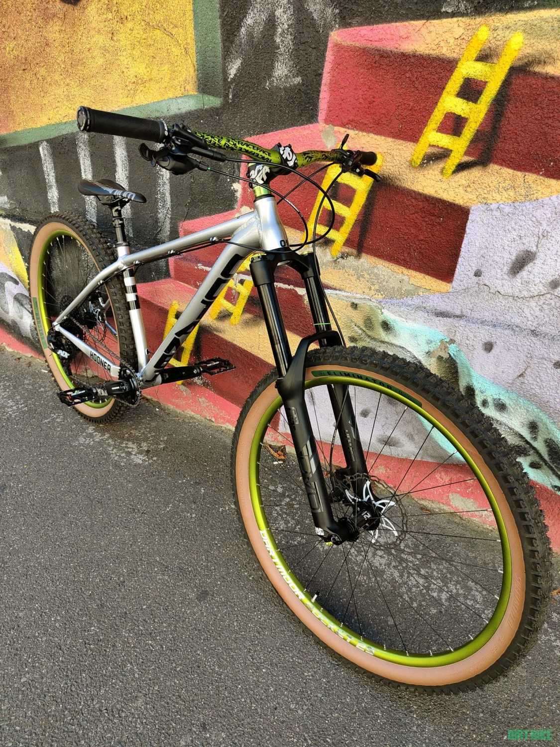 2. OctaneOne Hooner 29inch * custom *