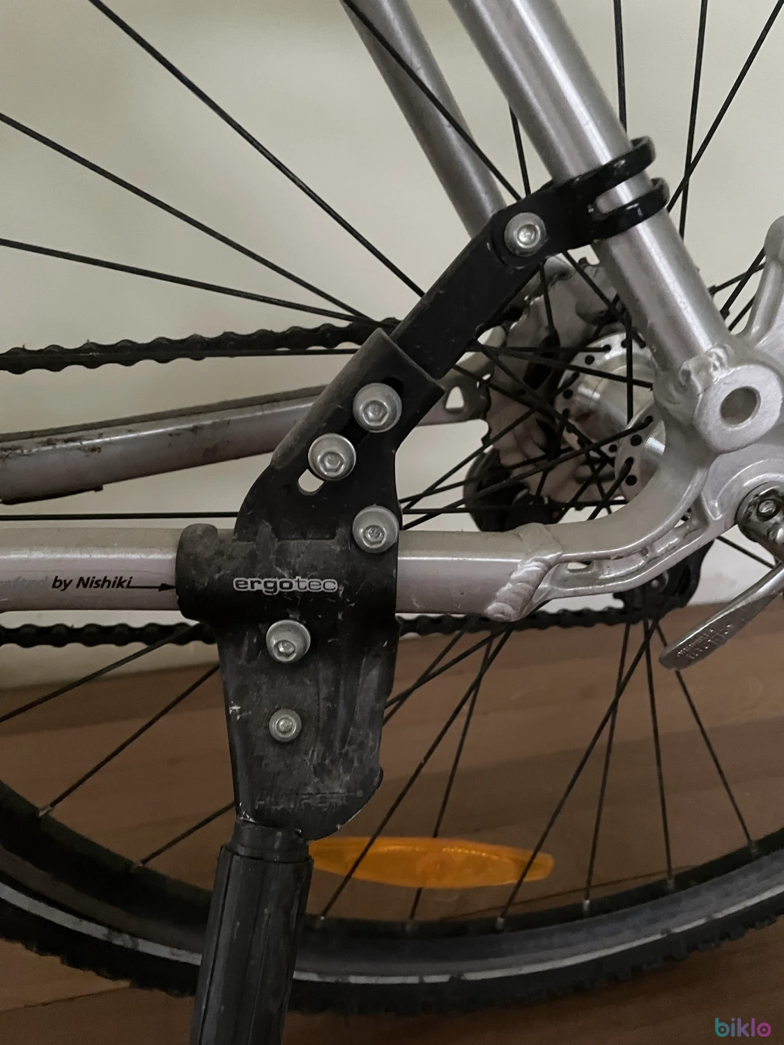 4. Vând bicicletă Nishiki pentru doamne