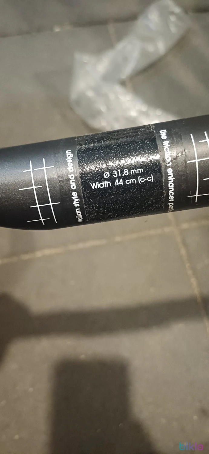 1. Ghidon carbon cursoera 44 cm