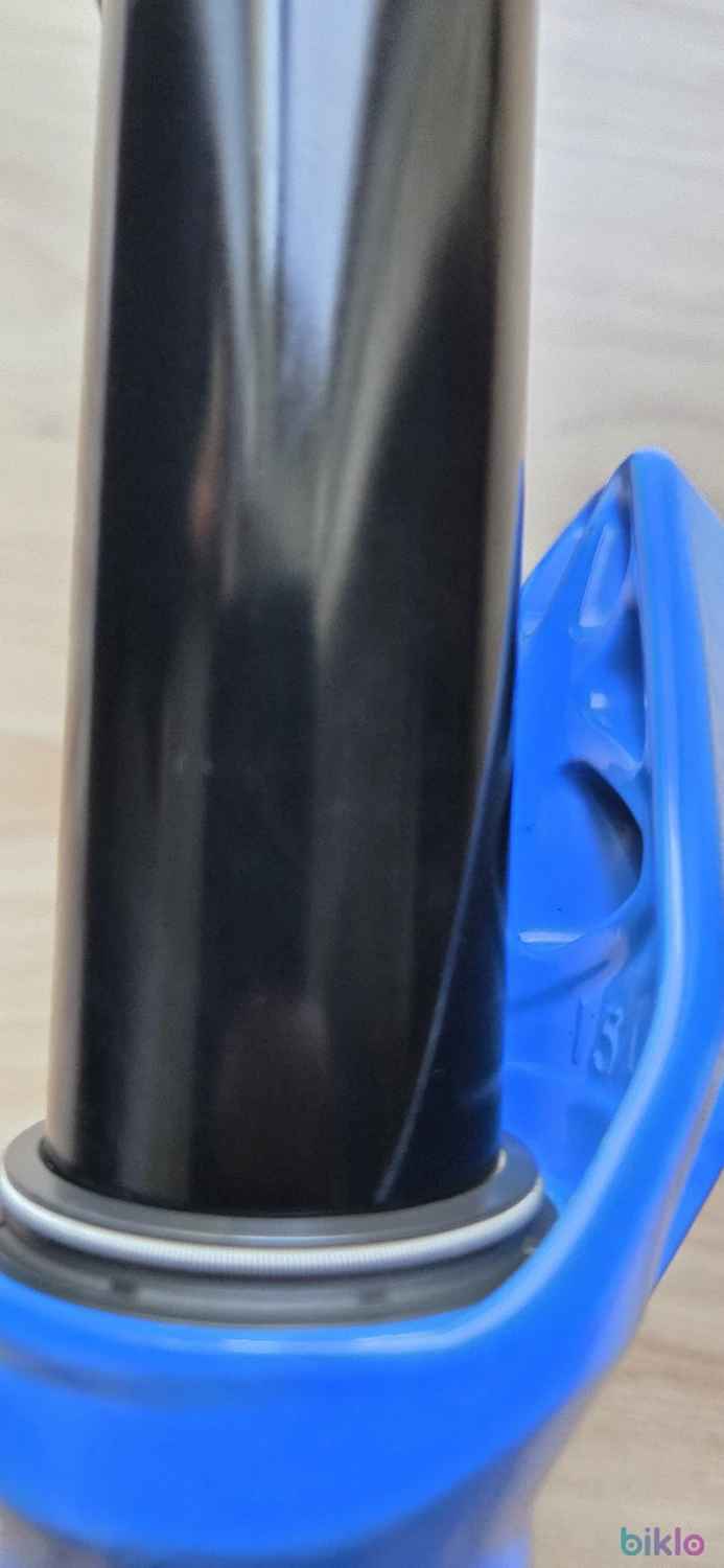 5. Furca Rock Shox Sid Ultimate Sl