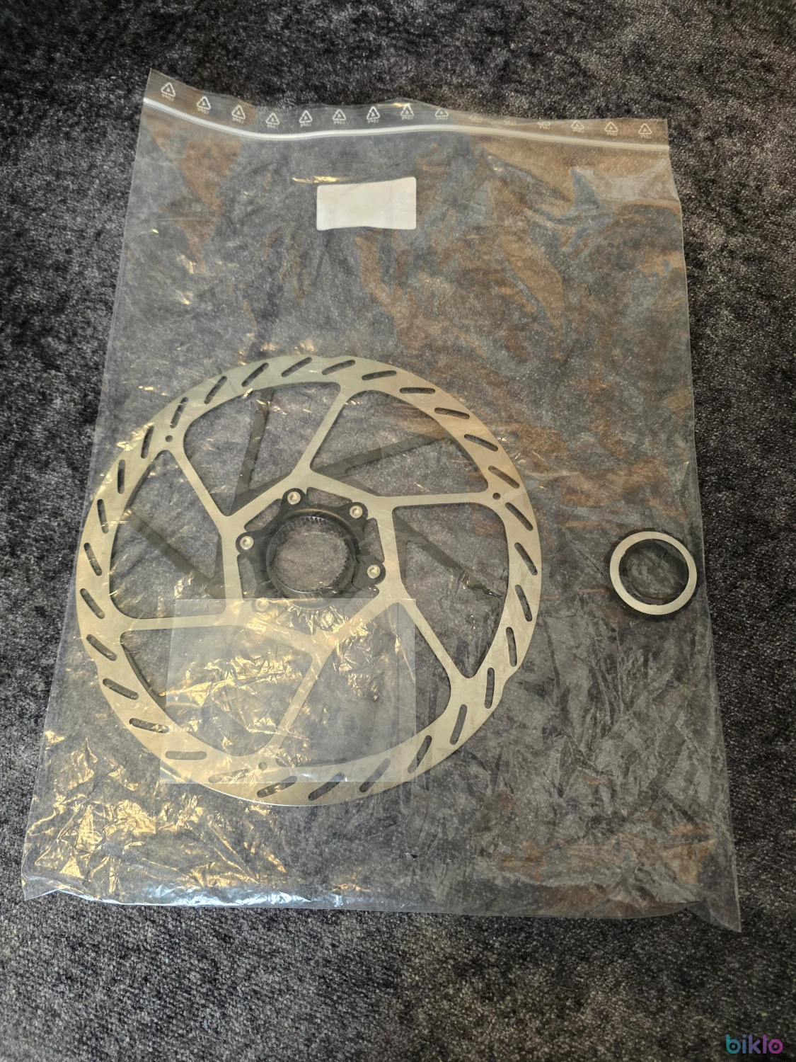 2. Sram HS2 220 mm CL NOU
