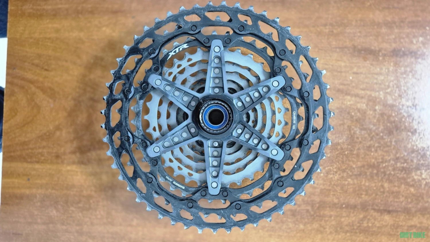 8. Grupset Shimano XTR 9100 , pedalier Race Face Next R Carbon 1x12
