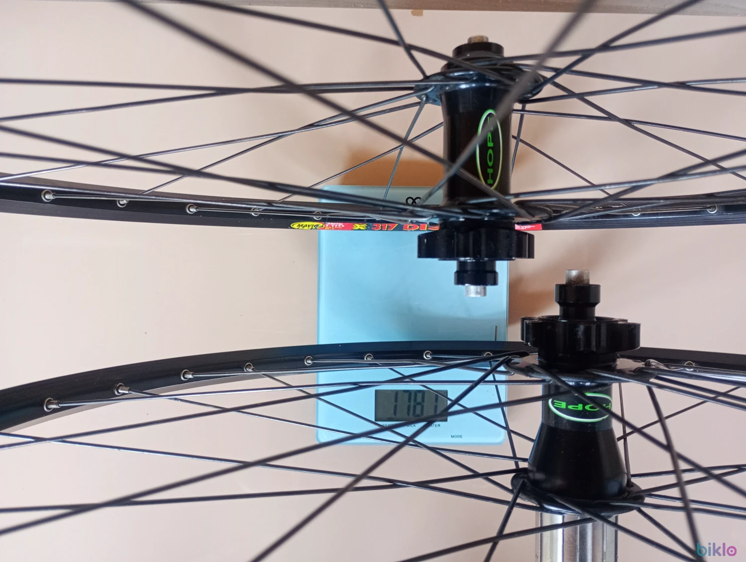 1. Set Hope retro mavic 317