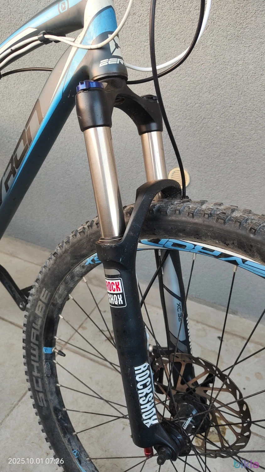 3. Bicicleta MTB Devron Zerga D5 - 26", cadru M