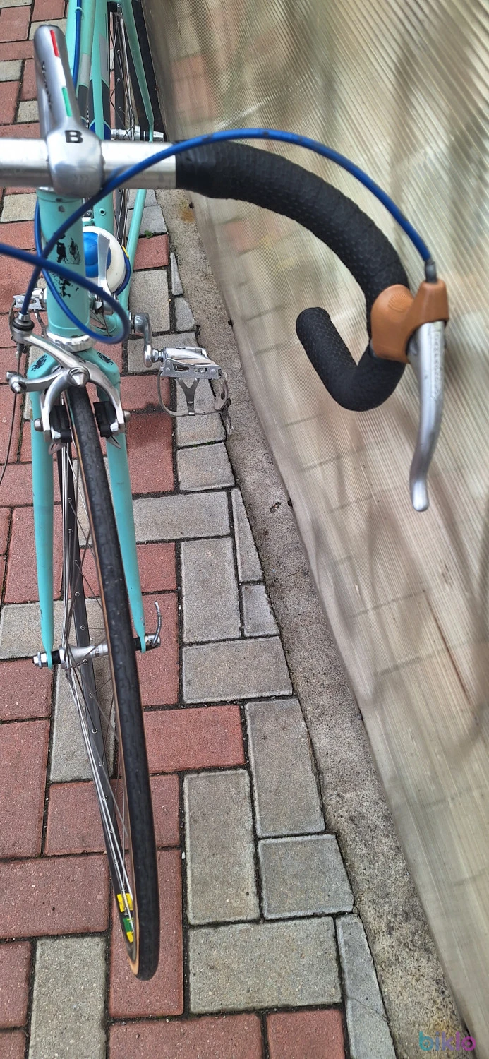 5. Vand cursiera vintage Bianchi