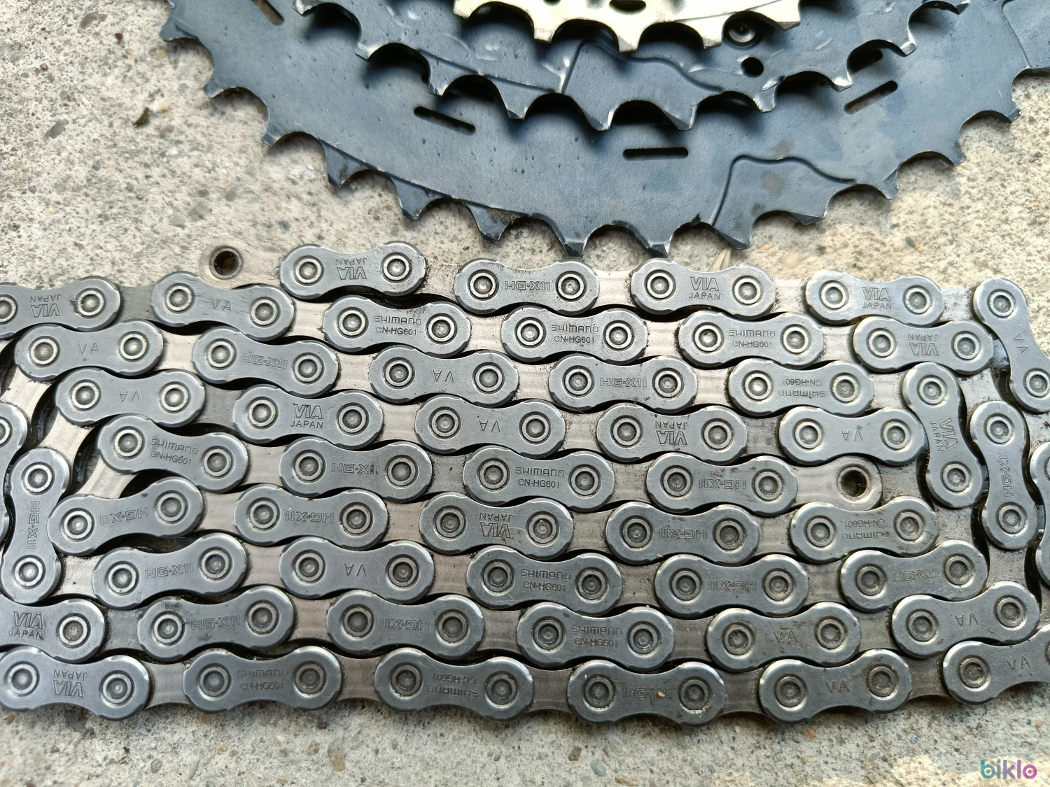4. Set caseta pinioane + lant Shimano Slx M7000 11-46d. 11v
