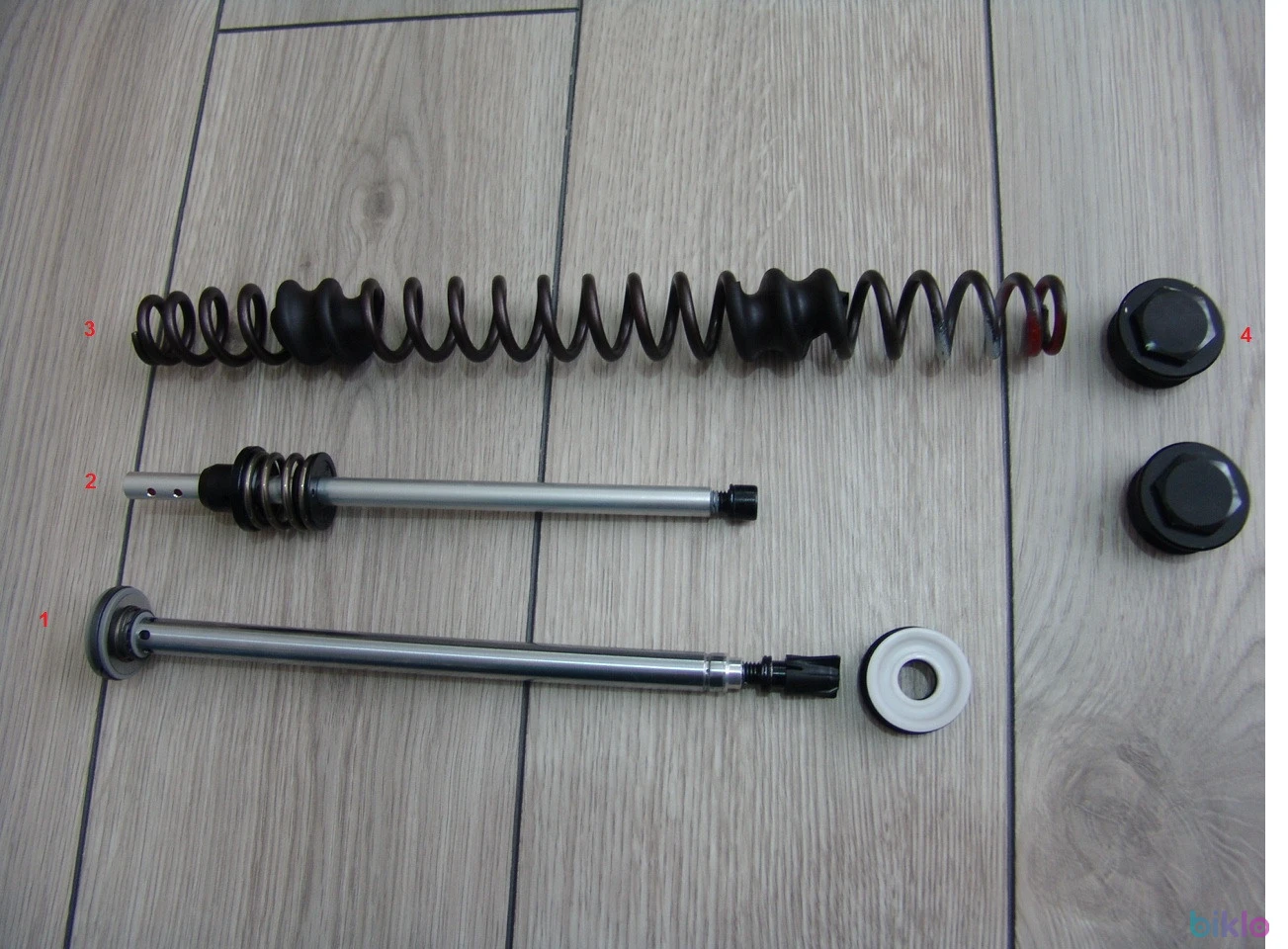 1. Piese furci RockShox 35 silver