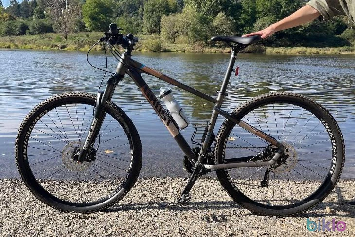 1. Bicicleta Ghost 27.5 marimea S