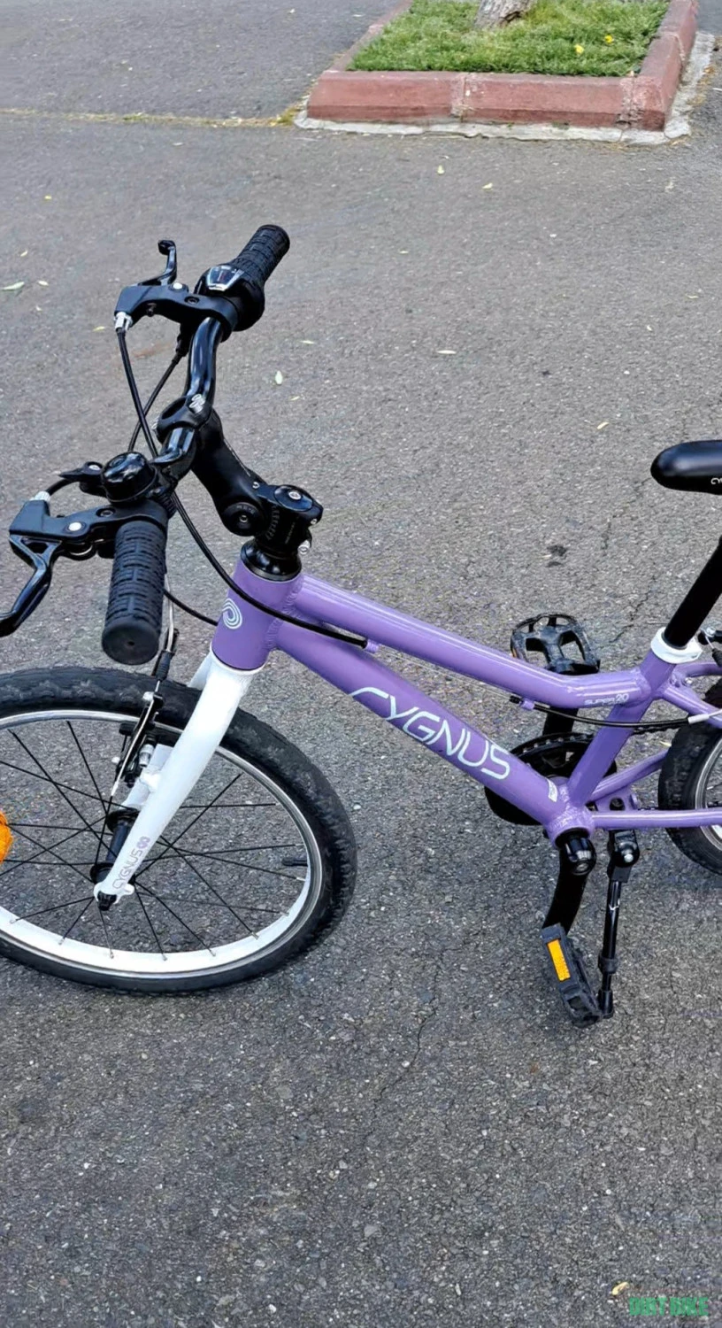 2. Vand Bicicleta Cygnus Super Light 20 - ca noua!
