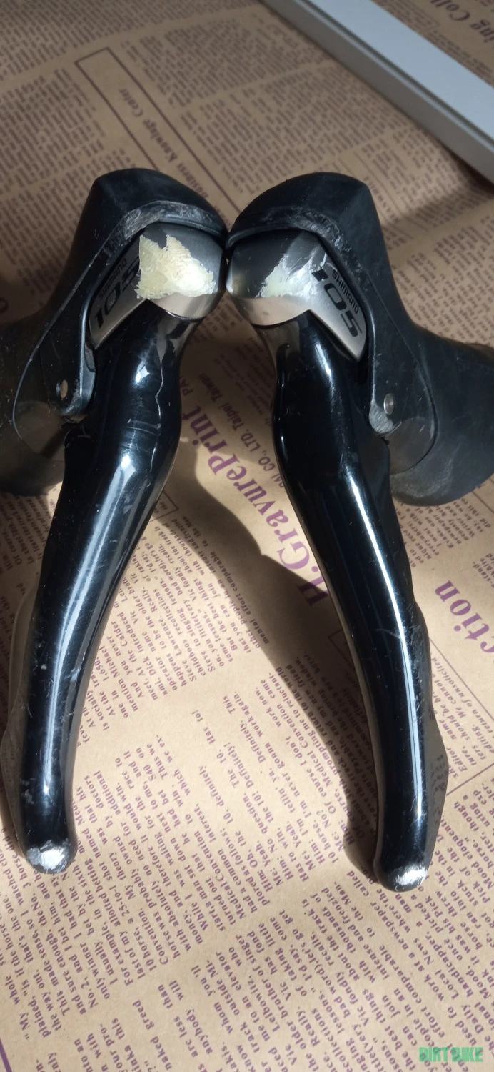 1. Manete/Ergopower Shimano ST-5800