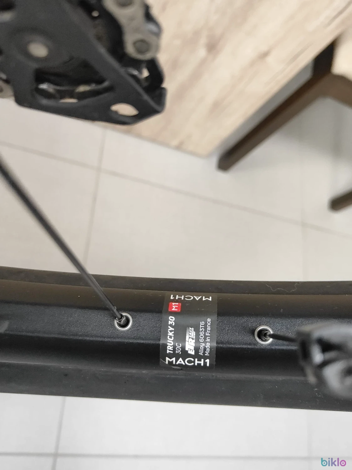 9. Bicicleta electrica Giant Fathom E+ 2 29, negru , baterie giant energypak 500 wh