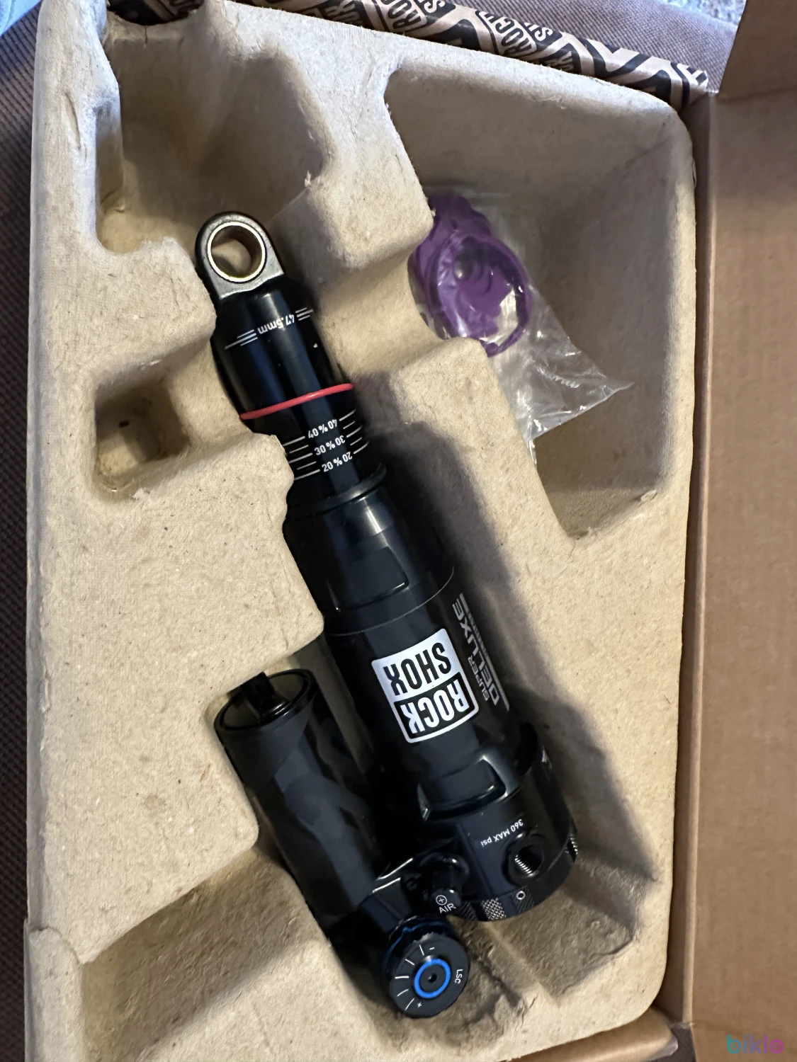 1. RockShox Super Deluxe Ultimate RC2T - NOU - 185x47,5