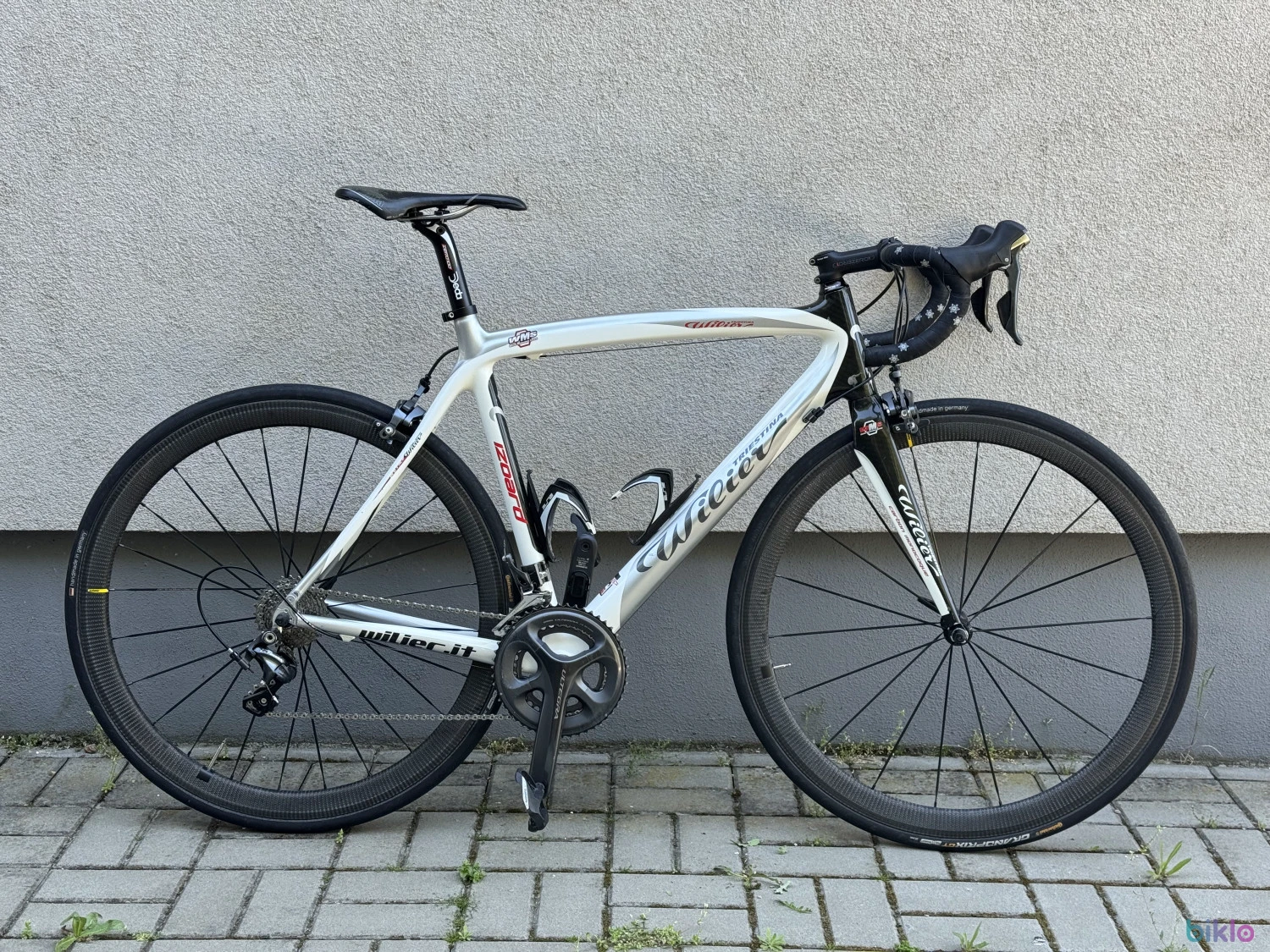 1. Cursiera Wilier Izoard Ultegra Mavic 54cm