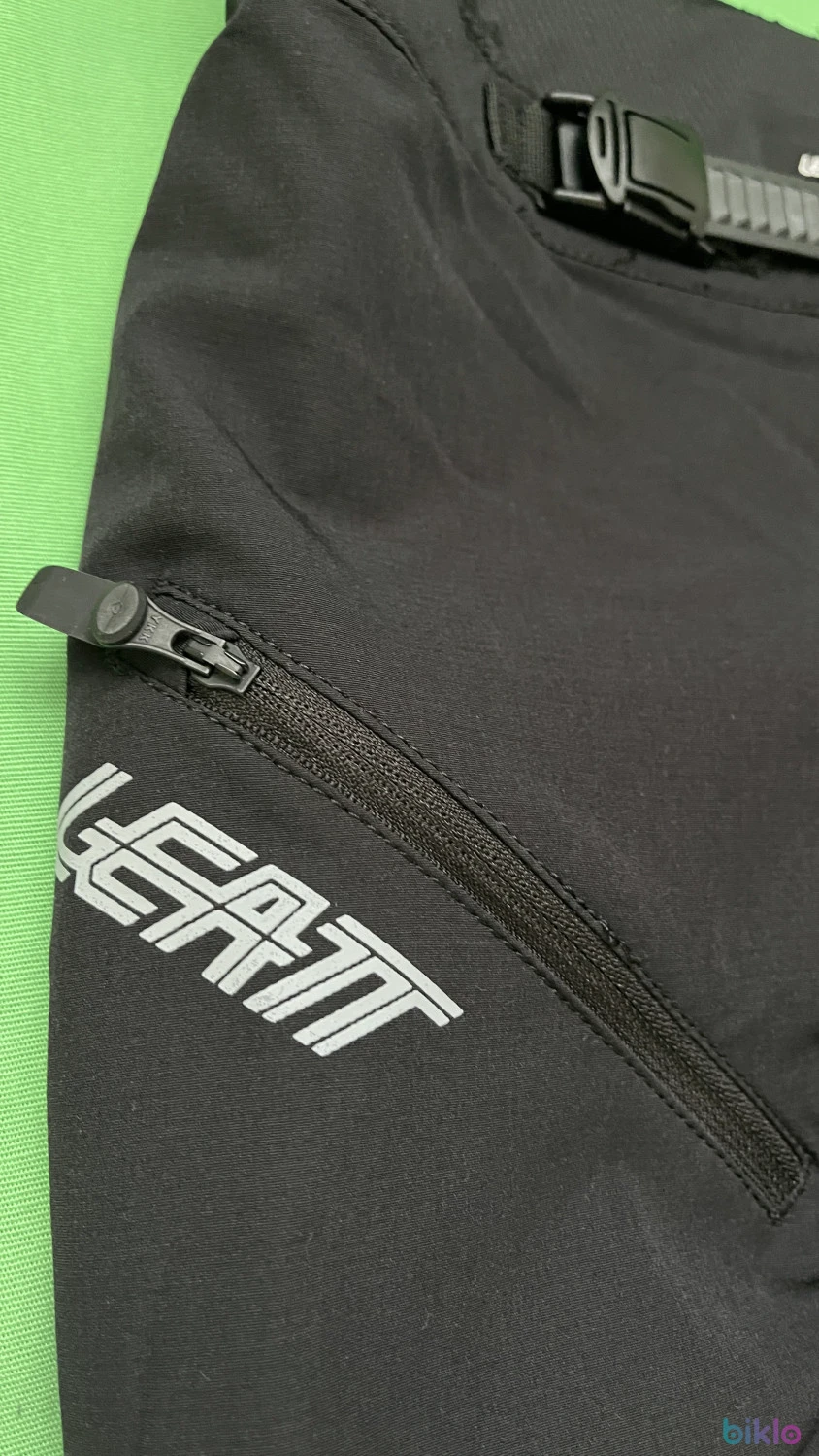 5. Pantaloni MTB LEATT