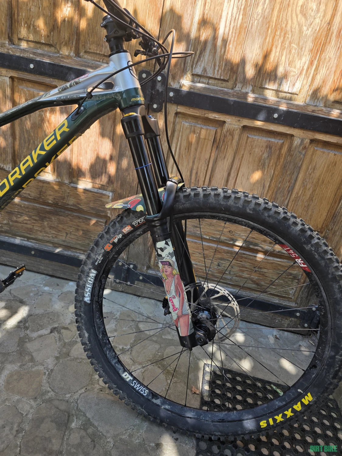 6. Mondraker Superfoxy R 2023