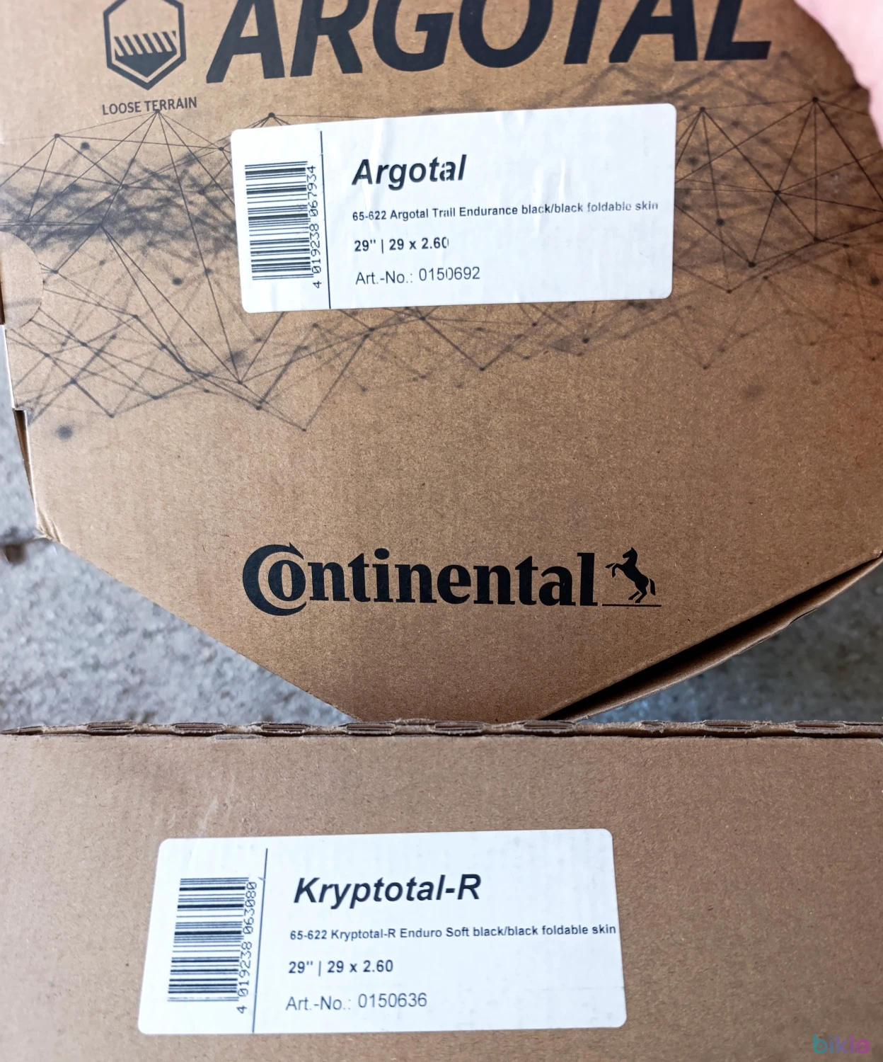2. 2 cauciucuri Continental 29x2.6