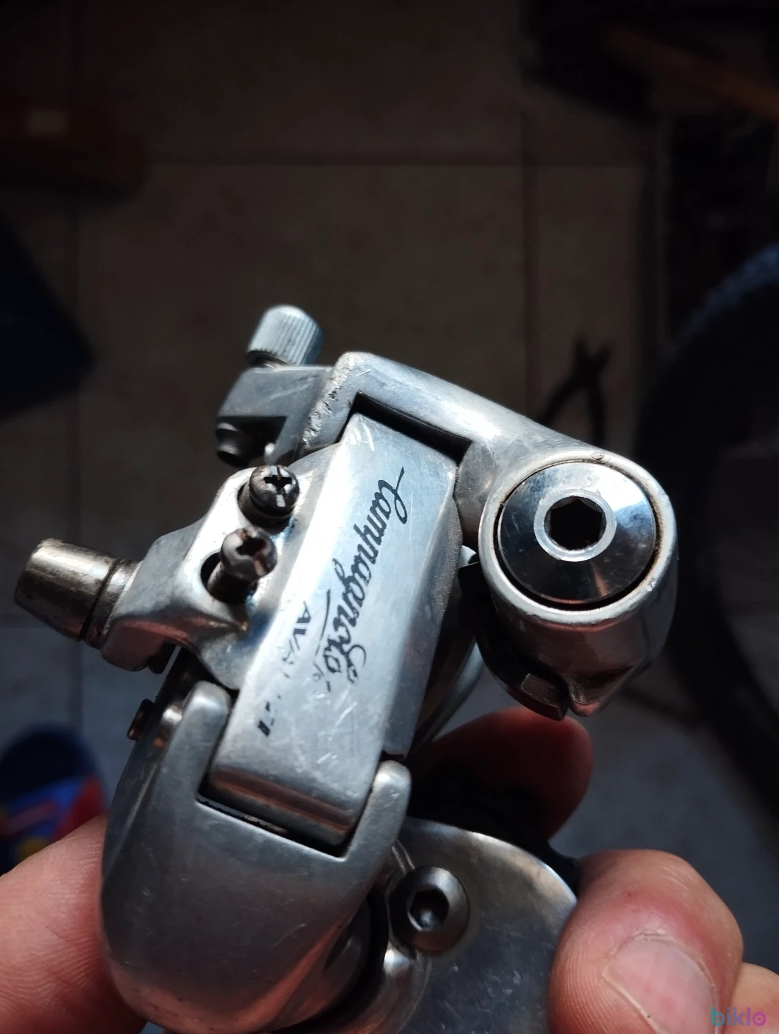 1. Schimbator spate Campagnolo Avanti 8v