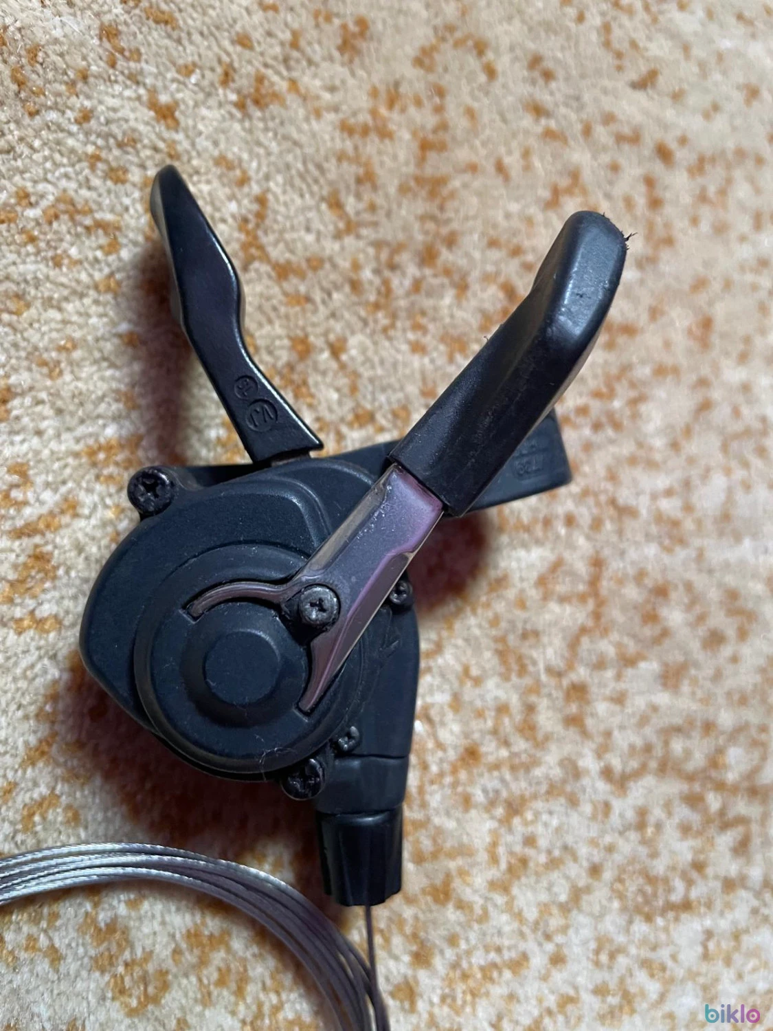 6. Manete schimbătoare 3x8 shimano XT