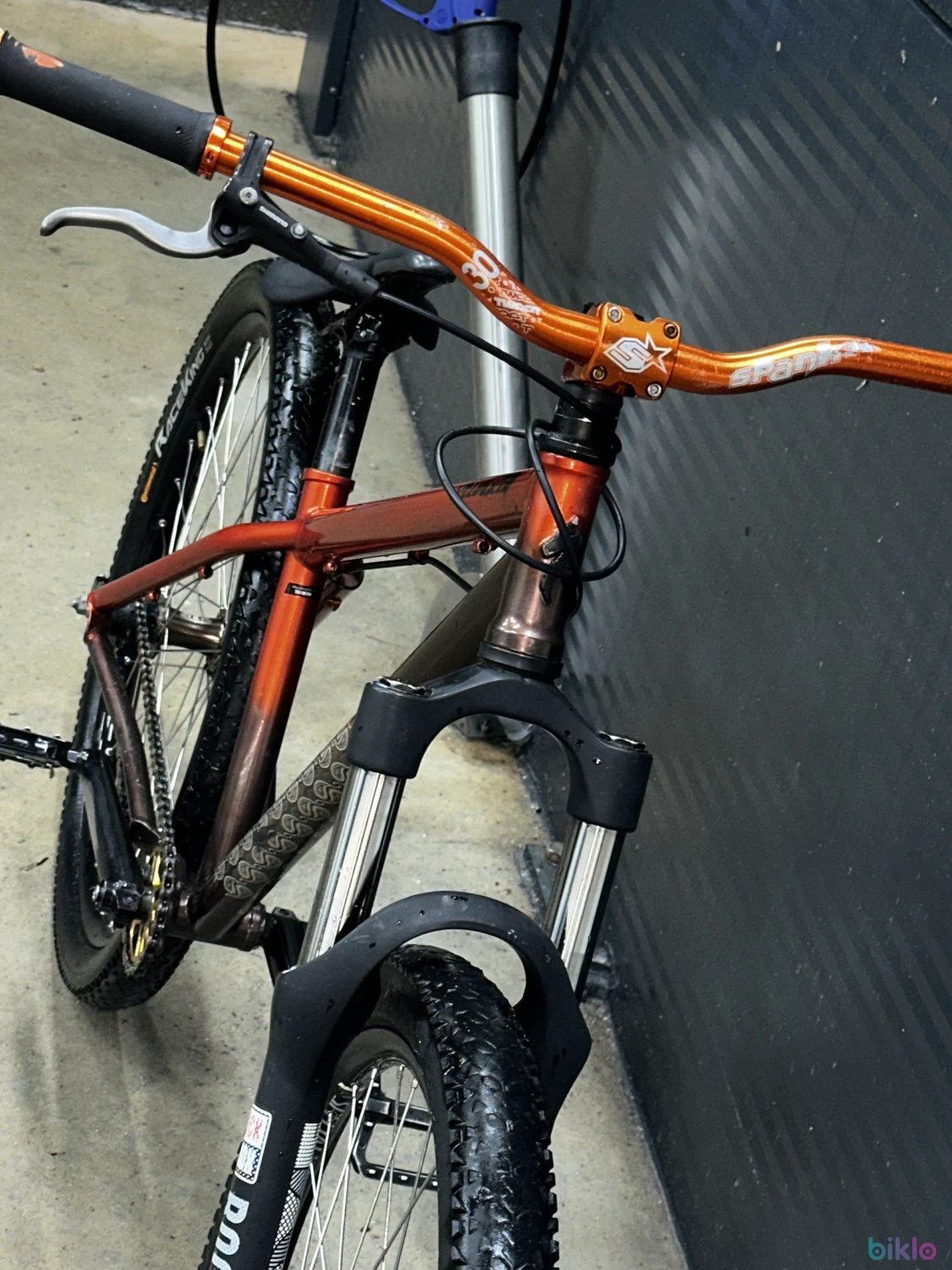 3. Dirtjumper Specialized P1