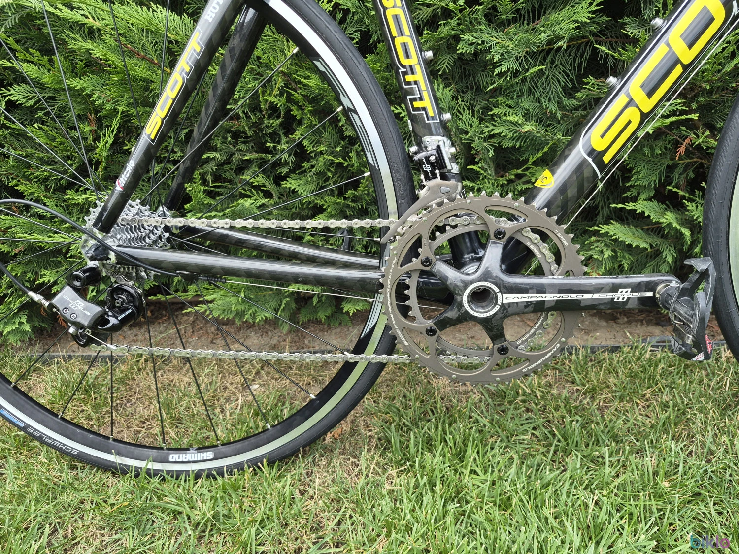 3. Cursieră SCOTT CR1 Team Carbon – Campagnolo Chorus 11v – Mărimea M