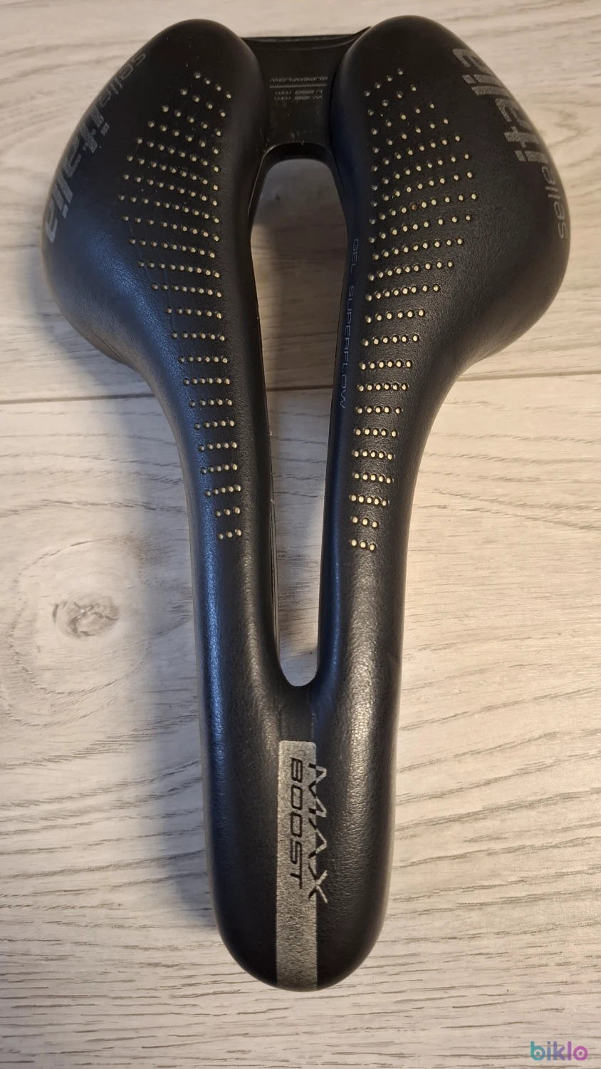 1. Șa Selle Italia Max Flite Boost Gel Superflow 155