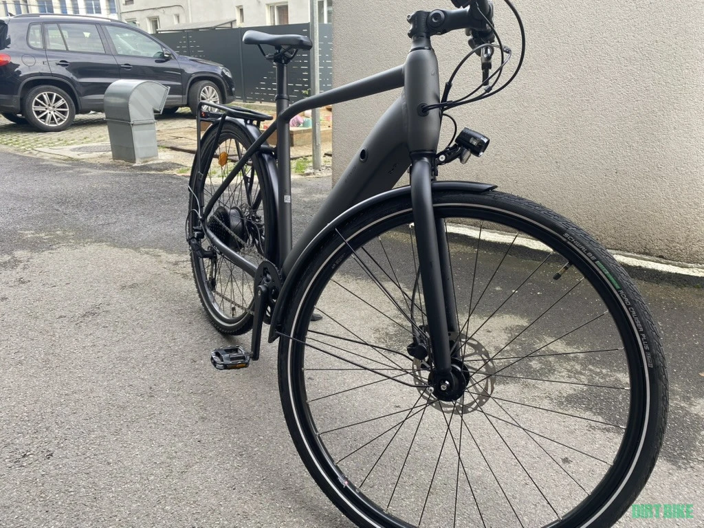 4. Bicicleta electrica oras Elops 500E