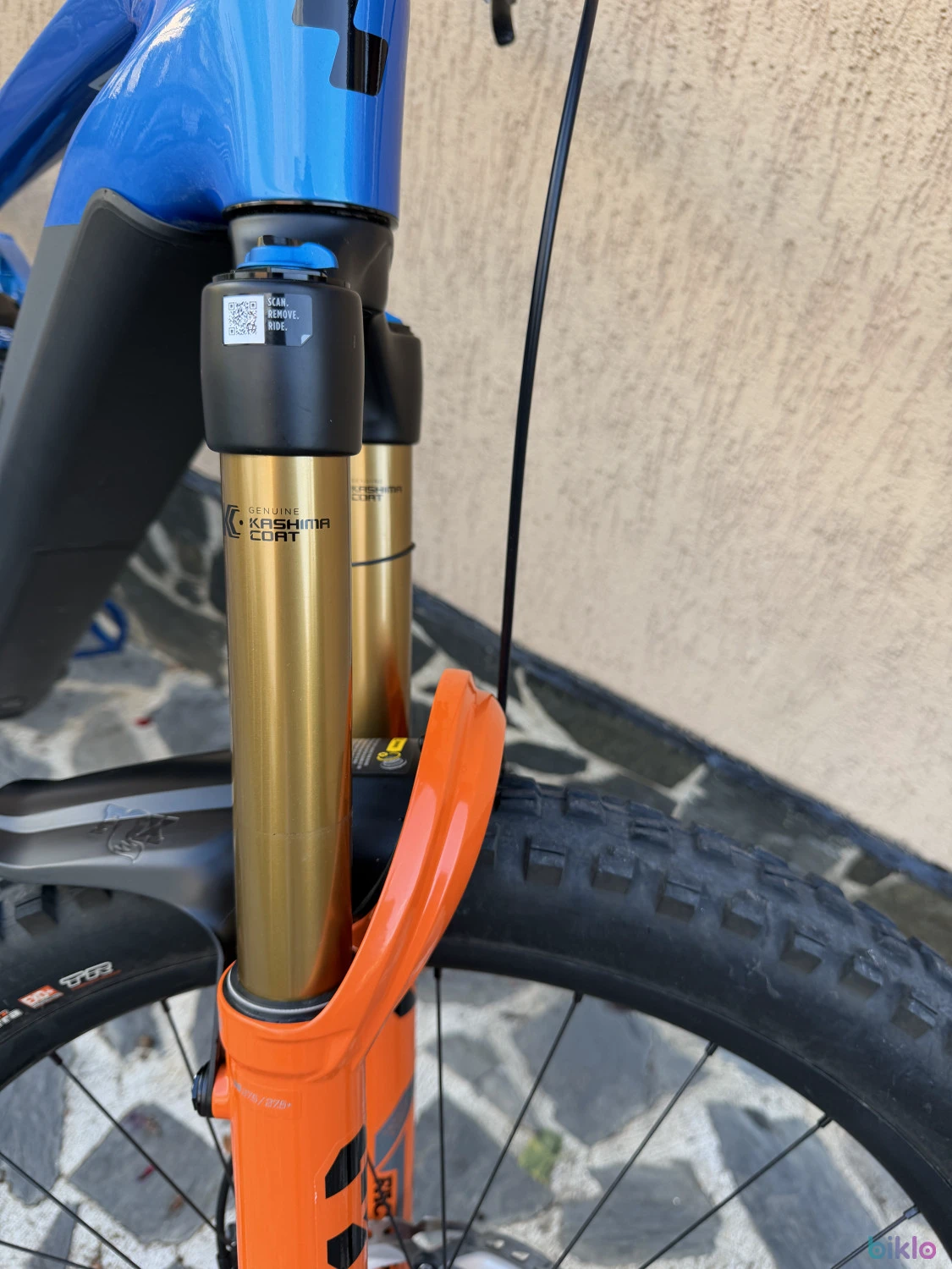 5. Bicicleta Electrica Cube Stereo Hybrid 160 HPC Actionteam 750 27.5