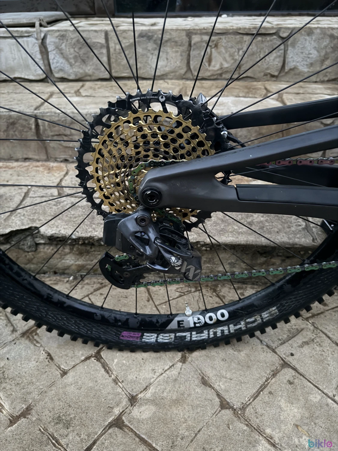 4. Unno Dash Carbon 2024 – XX1 AXS | Fox Factory Kashima | XTR