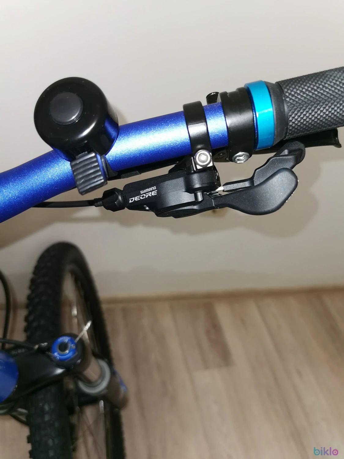 11. Mountain bike cu suspensie