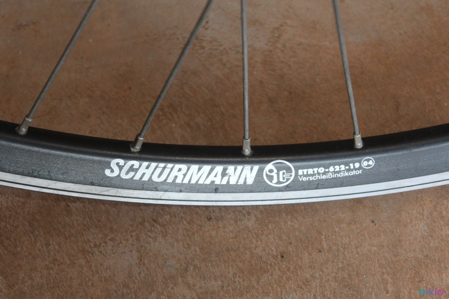 3. Roata Schurmann fata 28 inch cod:081
