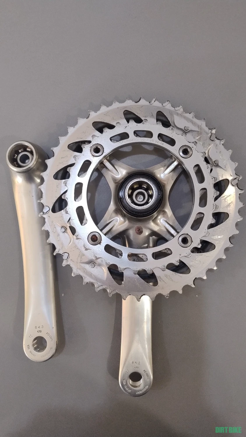3. Schimbãtor fatã Shimano SPCM cu maneta sí angrenaj