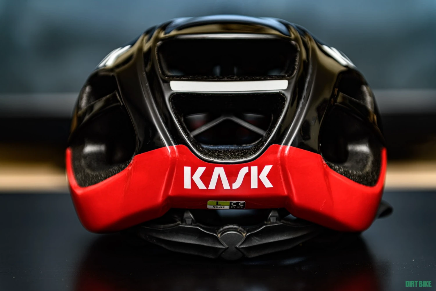 6. Kask Protone masura L ( 59-62cm ) 350 lei bucata ORIGINAL