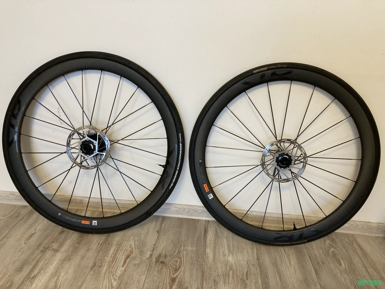 1. Roti carbon Giant SLR 0 40mm