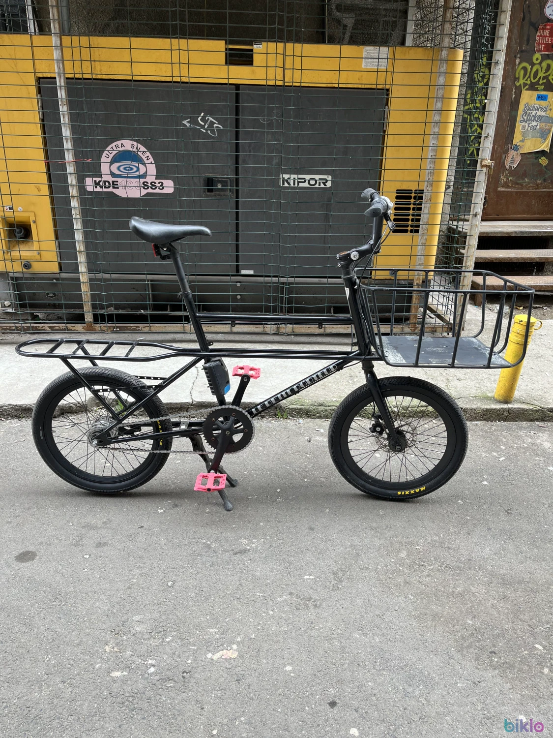 1. Mini cargo bike Le petit porteur