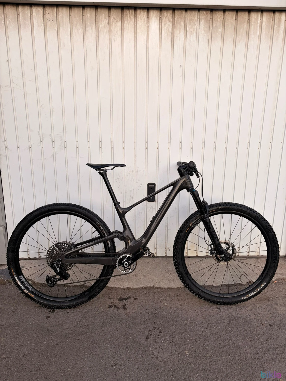 1. Scott Spark 910 ~10kg DT Swiss XRC 1200 XX SL Magura Carbon