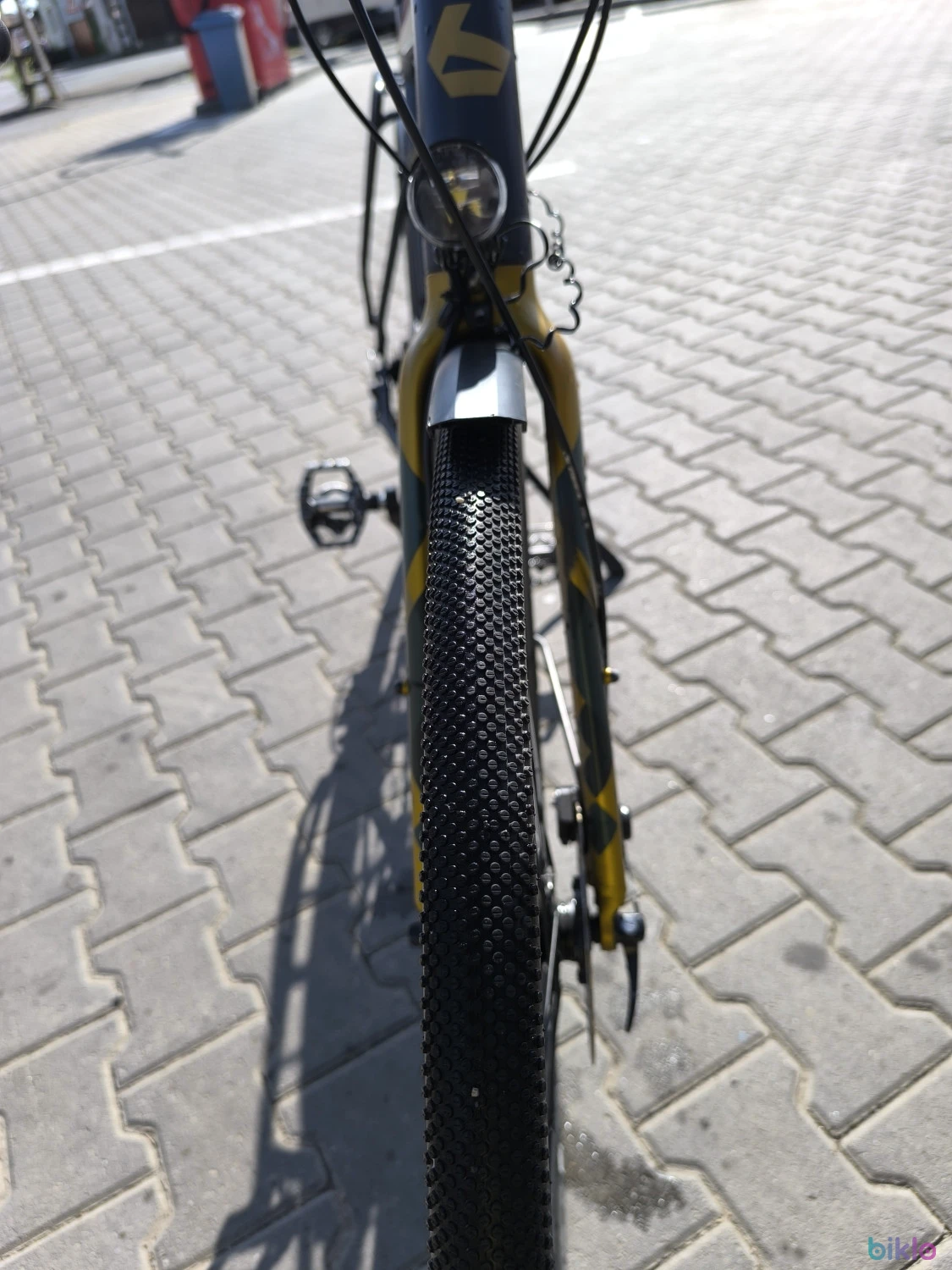 10. Bicicletă Gravel/All-Road Bergamont Grandurance RD 3 (Mărime XL) + Kit Accesorii Complet
