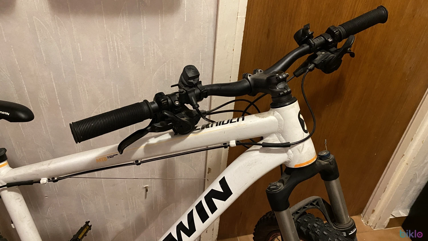 4. Bicicleta mtb rockrider btwin 27.5