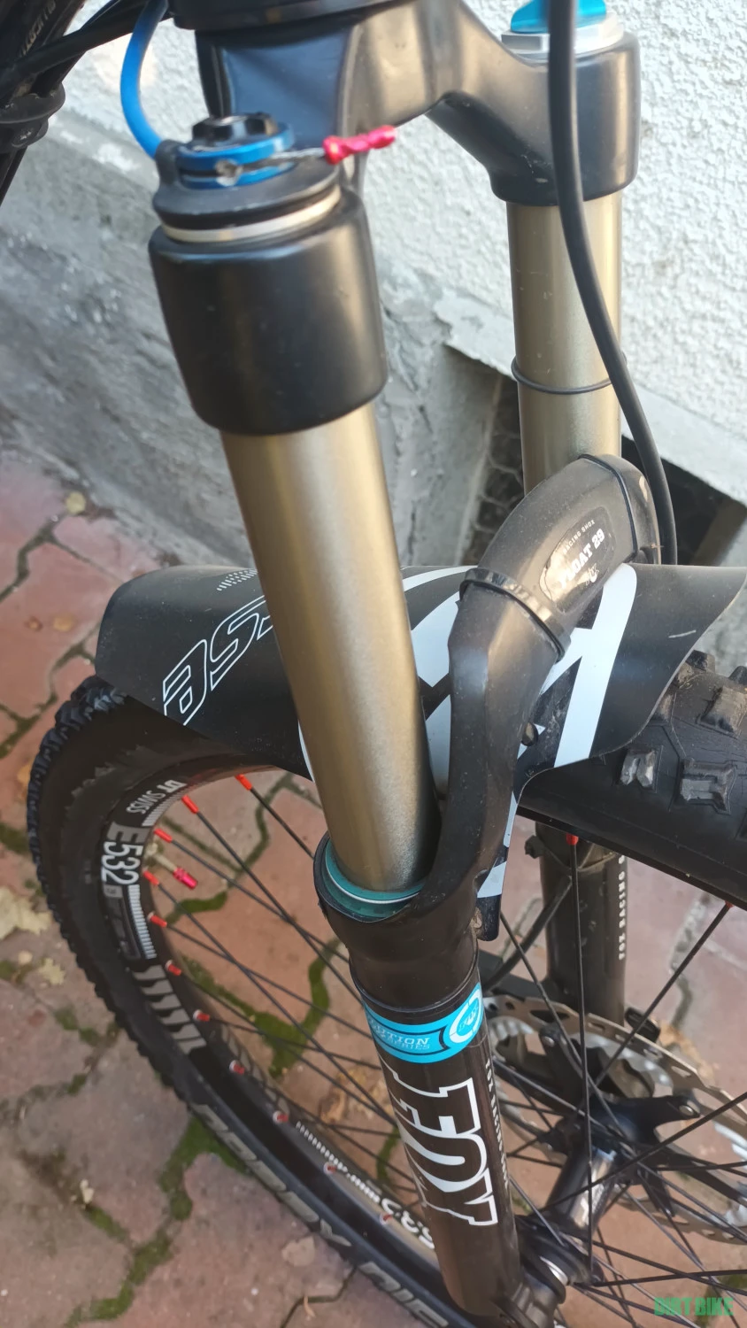 2. MTB Scott genius 930 enduro trail , dt swiss, raceface
