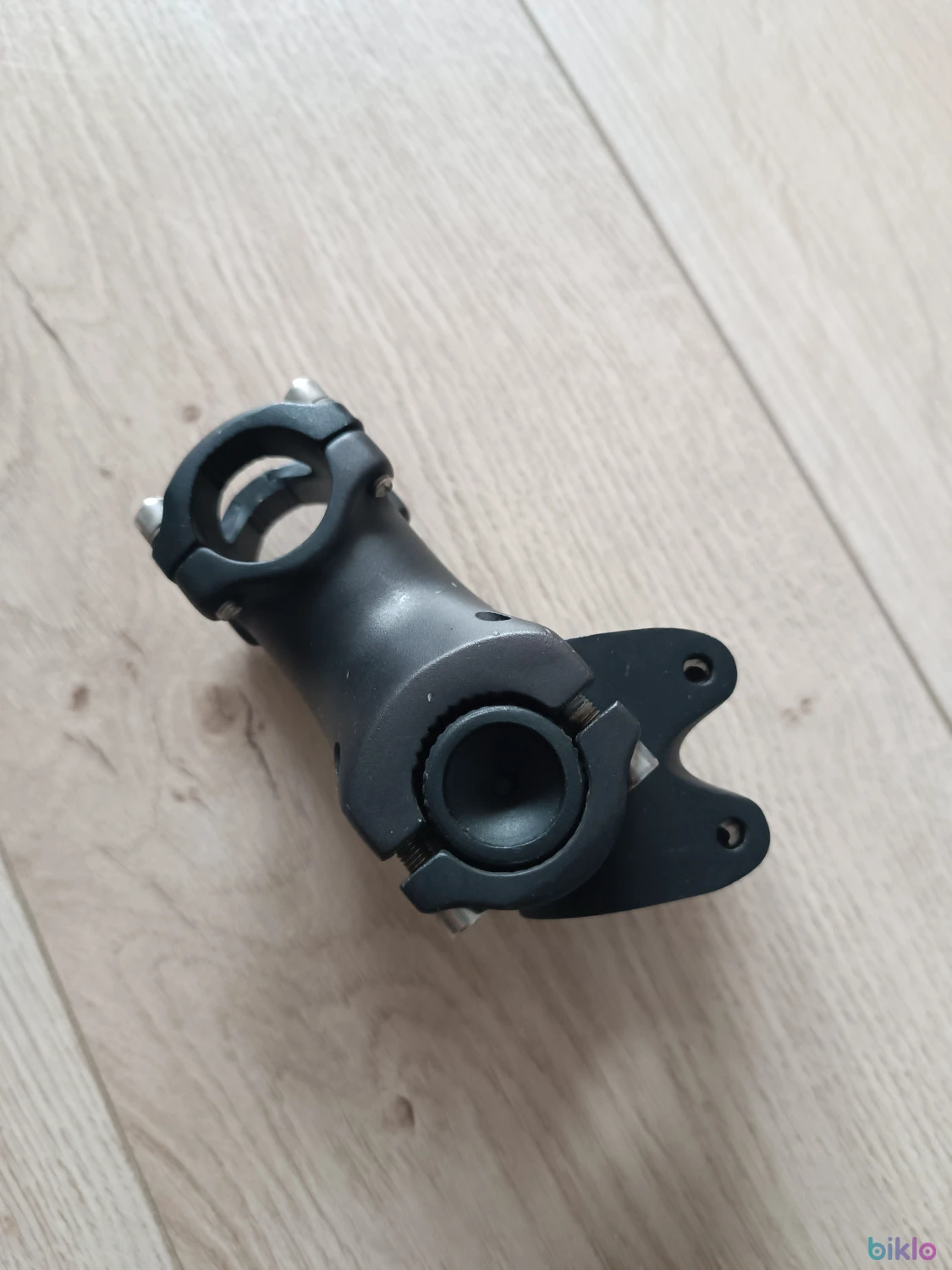 4. Pipă reglabilă Ergotec